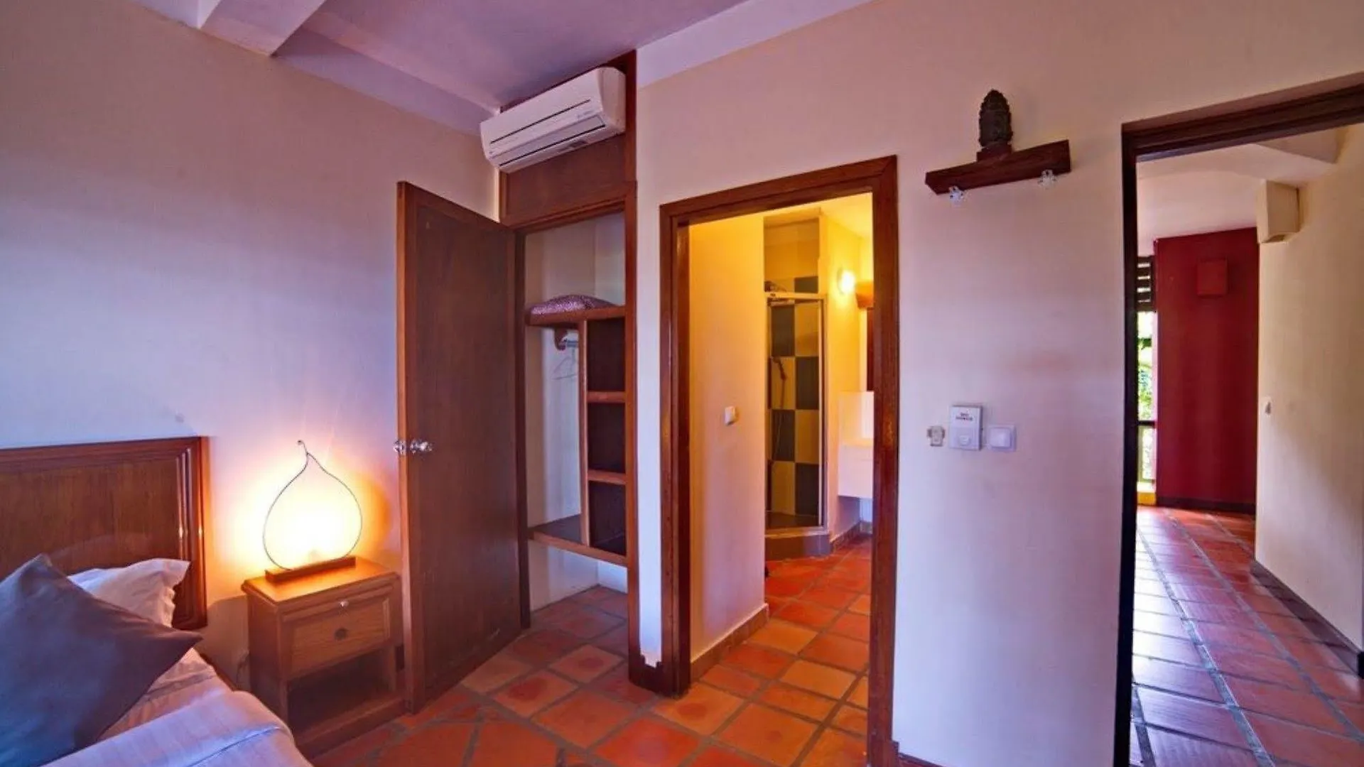 The Harbor Lights Palace Sihanoukville Hotel